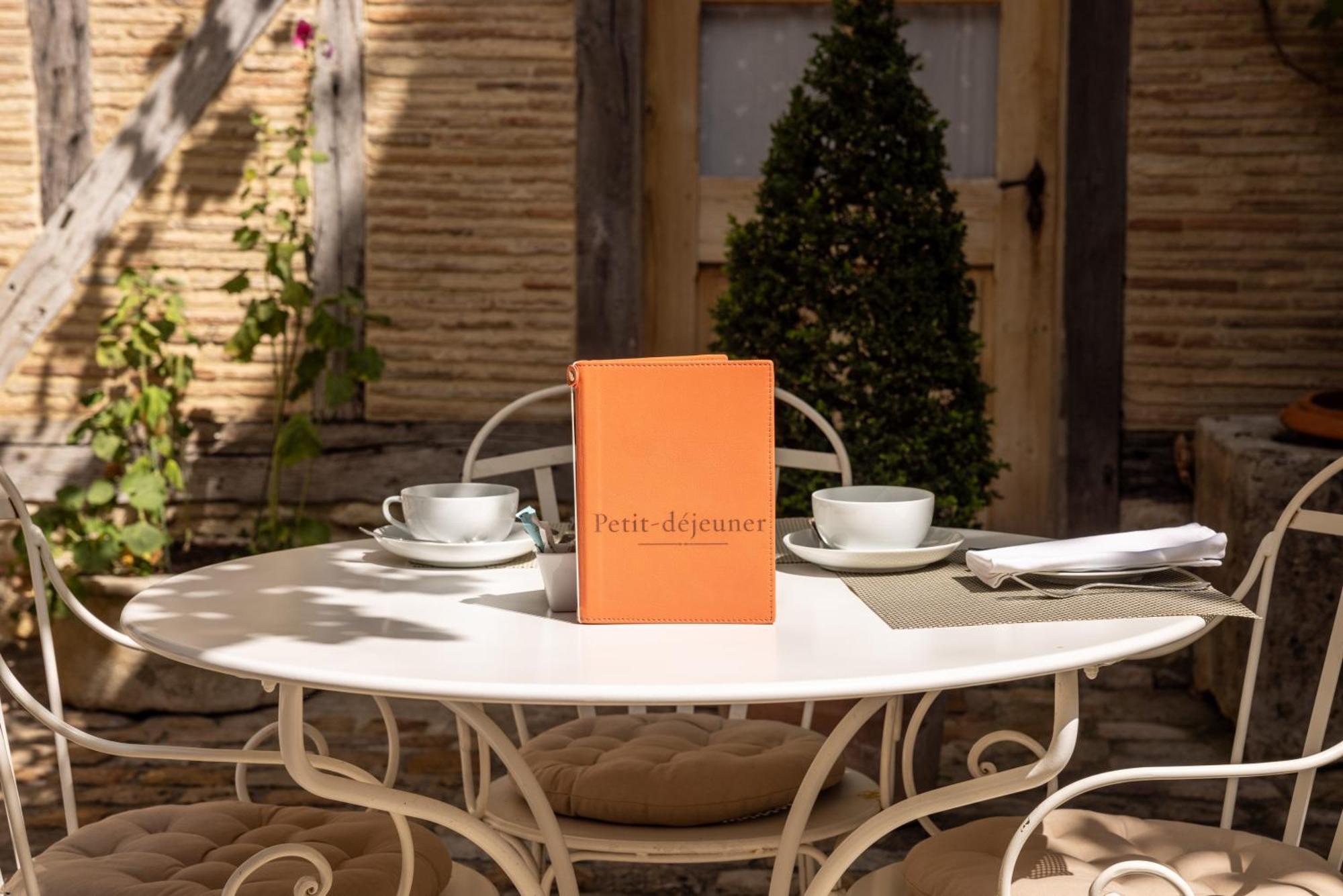 Le Champ Des Oiseaux Hotel & Spa Troyes Eksteriør bilde